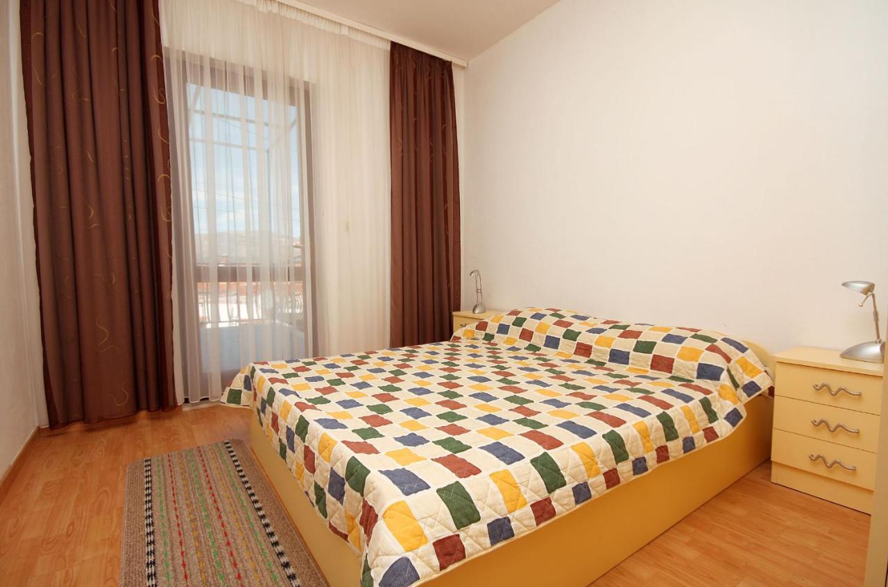 Apartments By The Sea Mastrinka, Ciovo - 4836 Трогір Екстер'єр фото
