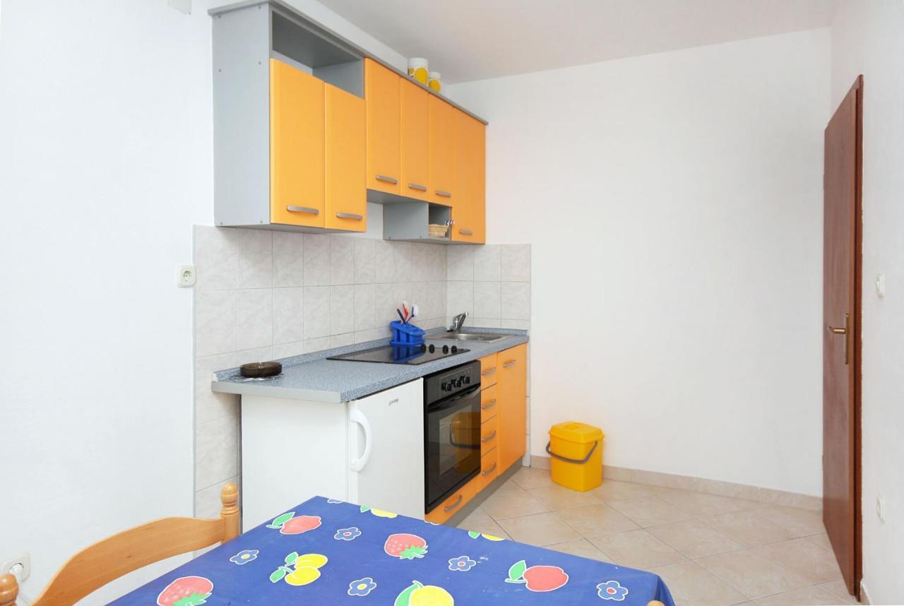 Apartments By The Sea Mastrinka, Ciovo - 4836 Трогір Екстер'єр фото