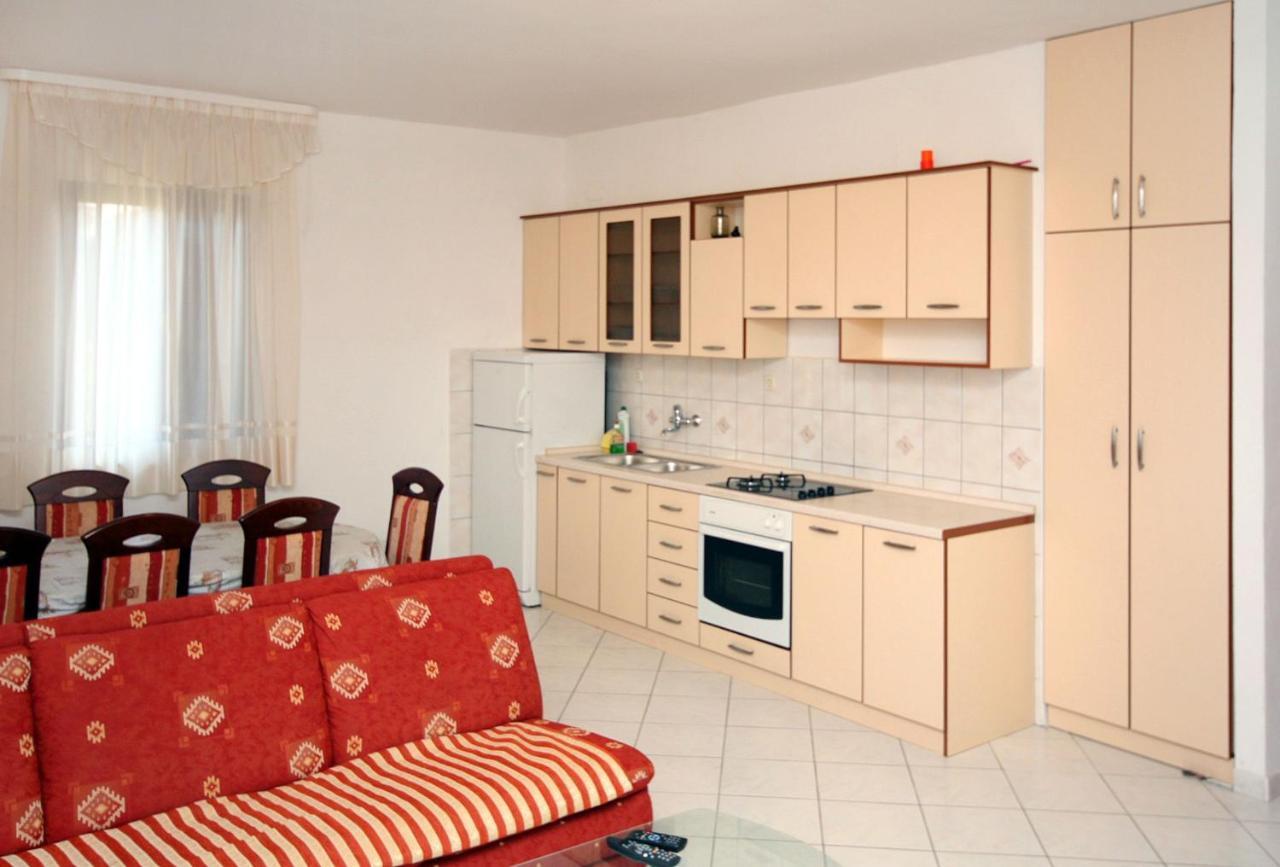 Apartments By The Sea Mastrinka, Ciovo - 4836 Трогір Екстер'єр фото